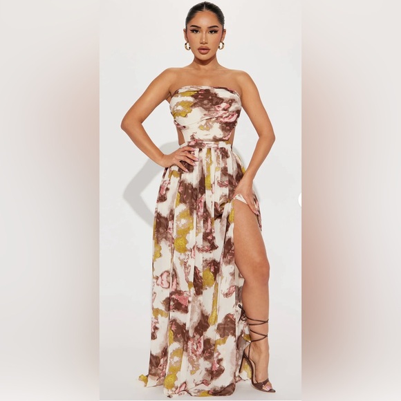 Fashion Nova Maxi Dress  - Size L - Excellent Condition - Picture 2 of 5